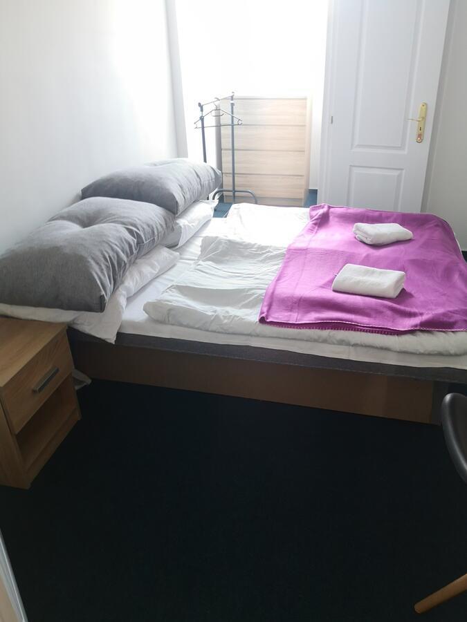 Thomas Panzio Bed & Breakfast บาลาตอนฟือเรด ภายนอก รูปภาพ